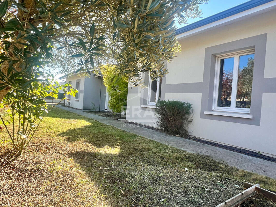 Maison à BELIN-BELIET