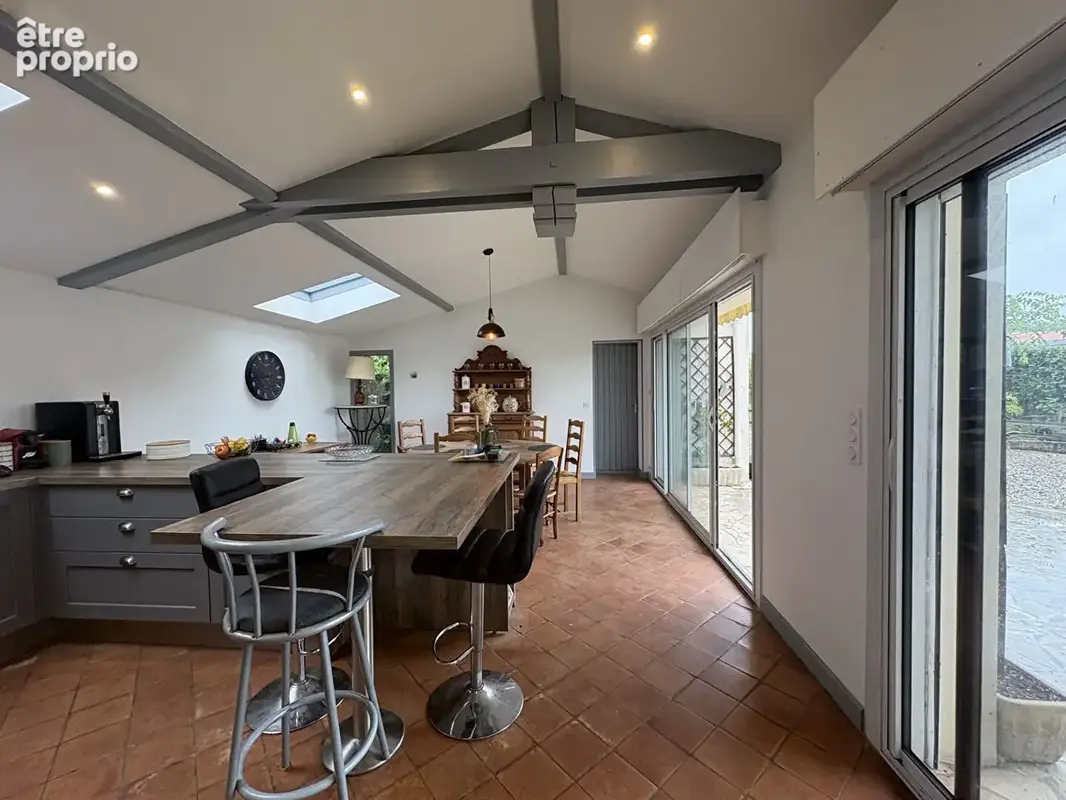 Maison Pontonx Sur L Adour 7 pièce(s) 243 m2 - photo 6