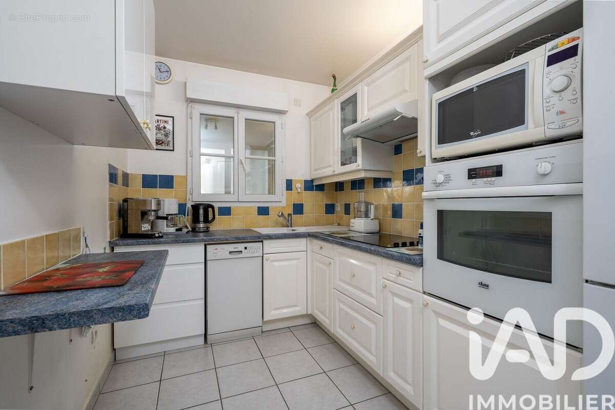 Photo 5 - Appartement à LE PLESSIS-ROBINSON