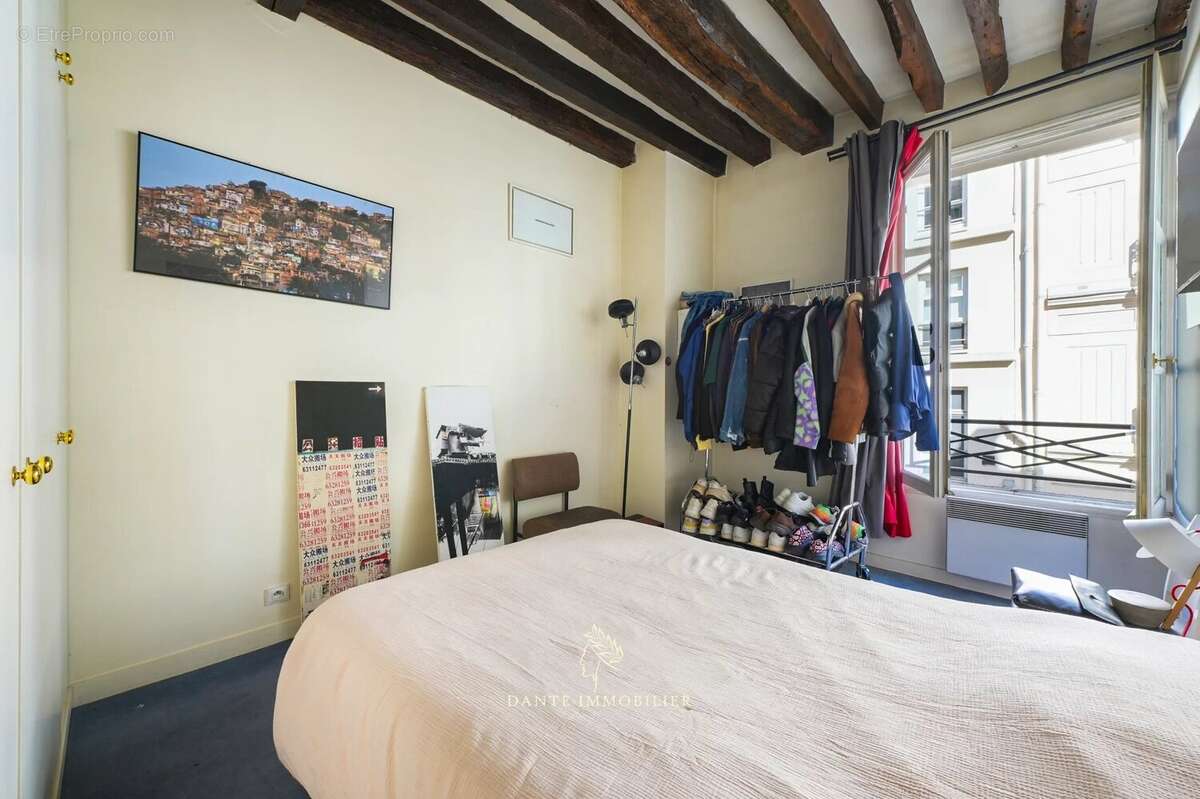 Appartement à PARIS-6E