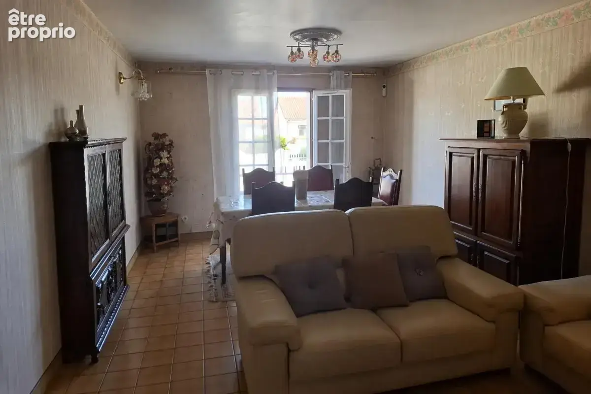 Maison de 6 pièces de 178 m² à Naintré - photo 6