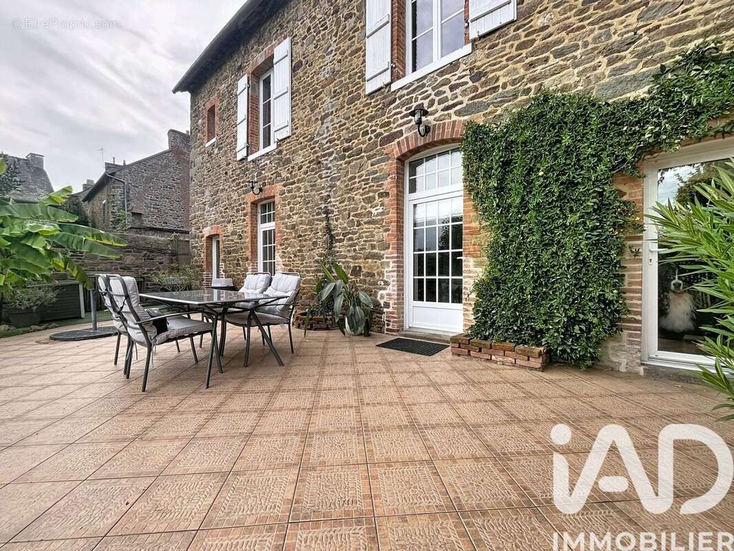 Photo 2 - Maison à CHATEAUNEUF-D&#039;ILLE-ET-VILAINE