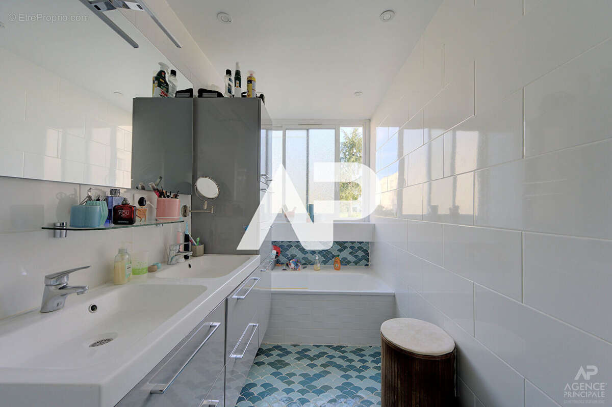 Maison à RUEIL-MALMAISON