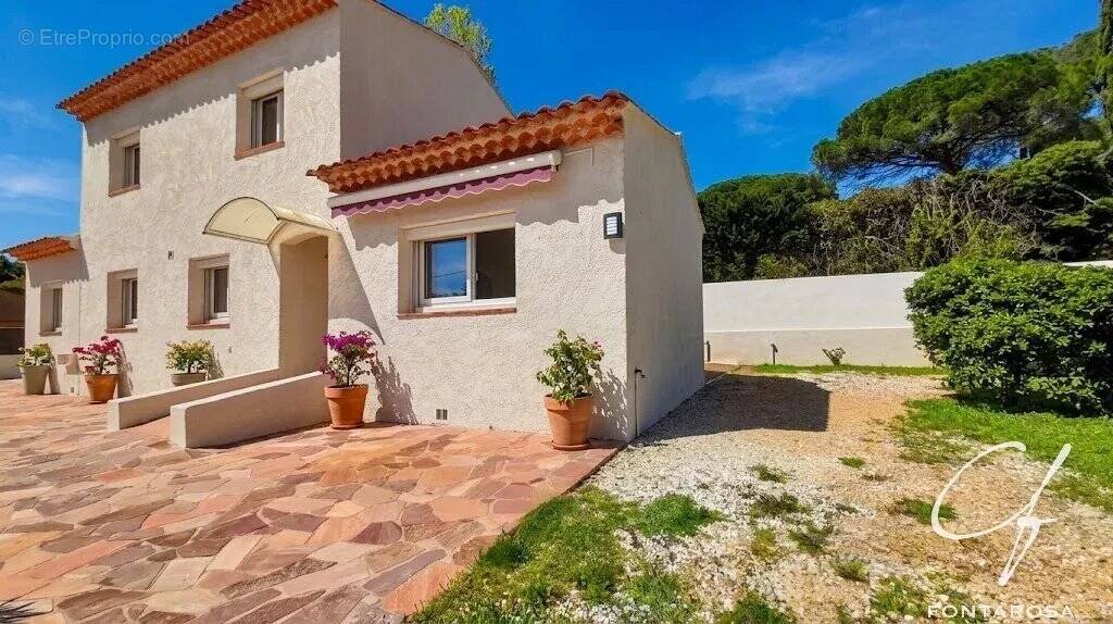 Photo Maison à Sainte-Maxime au prix de 709 000€