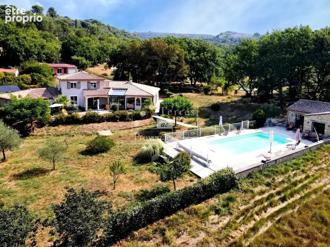Maison à BAUDINARD-SUR-VERDON