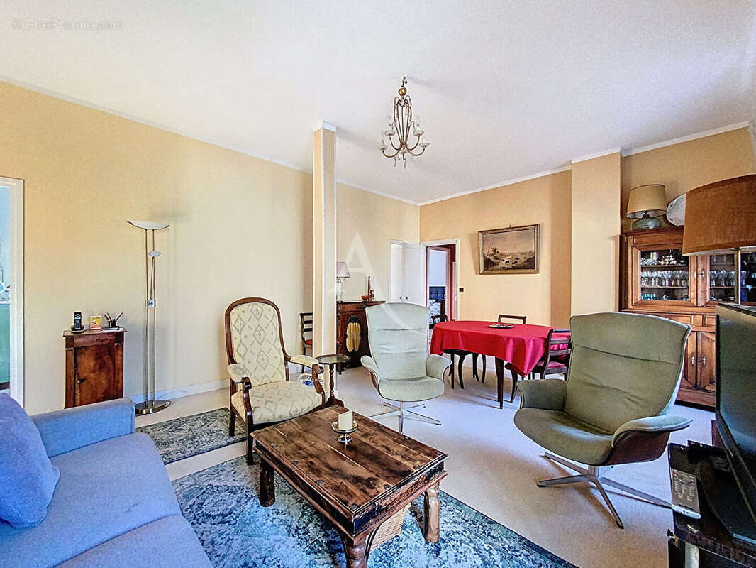 Appartement à SAINT-GERMAIN-EN-LAYE