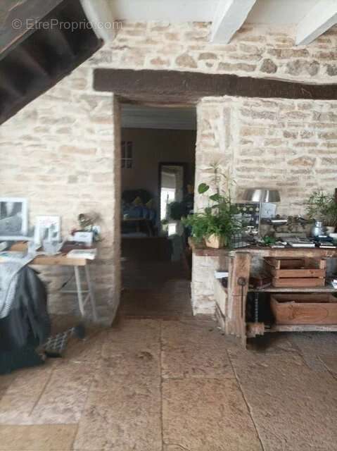 Maison à CHAZEUIL