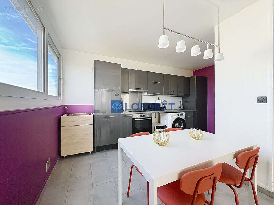 Appartement à SAVIGNY-SUR-ORGE