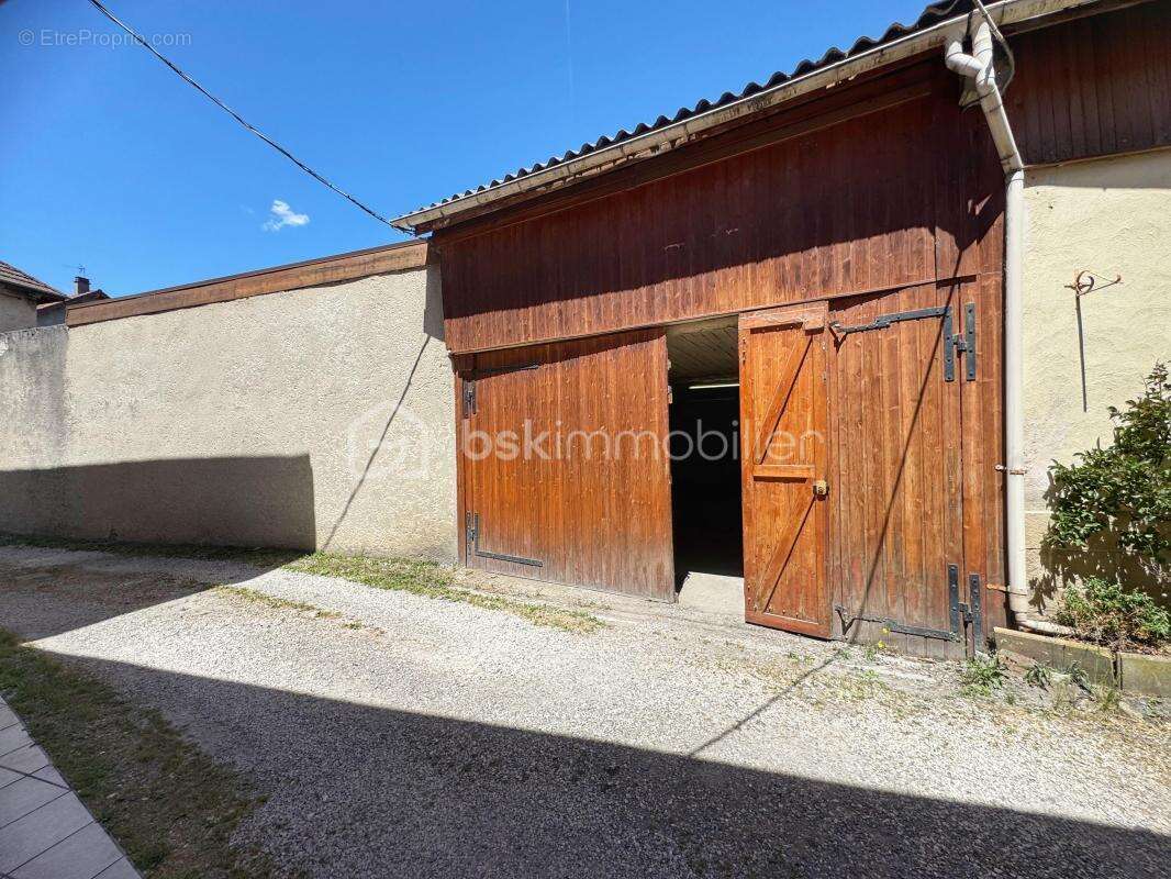 Appartement à VILLARD-BONNOT