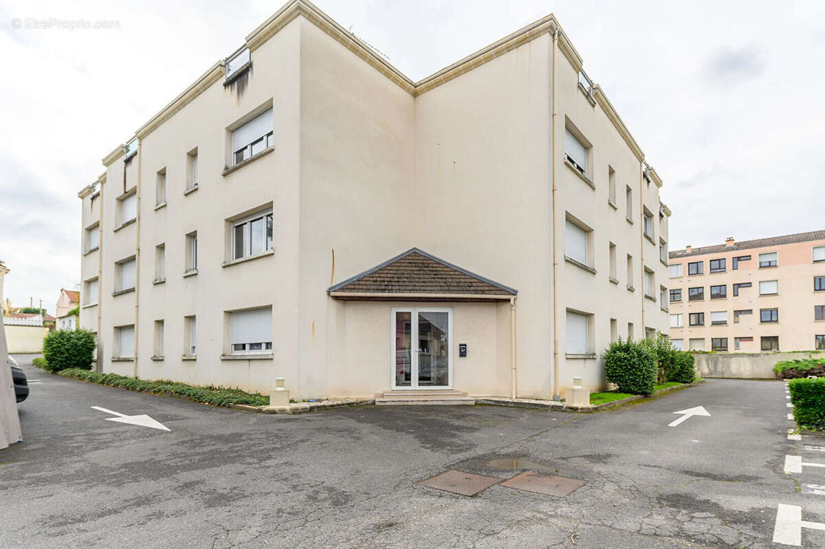 Appartement à LAGNY-SUR-MARNE