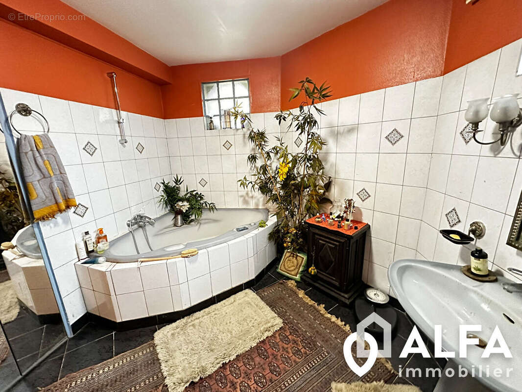 Appartement à ENGHIEN-LES-BAINS