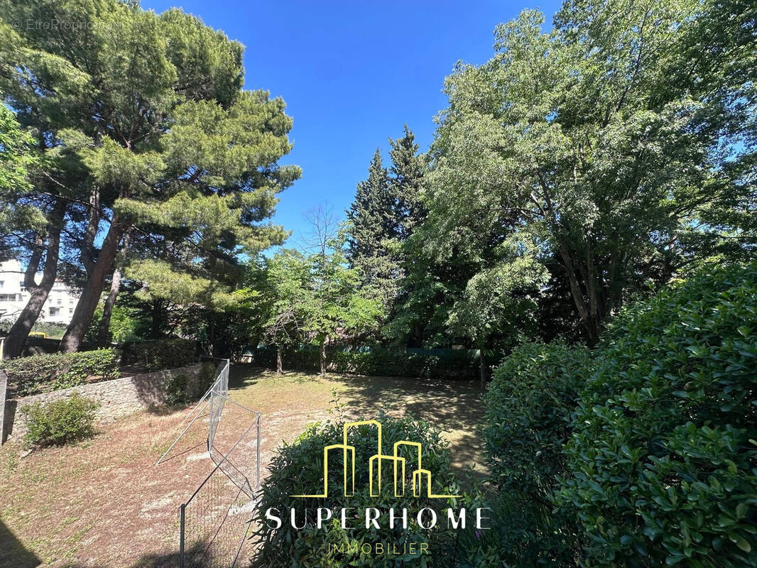 Appartement à MARSEILLE-12E