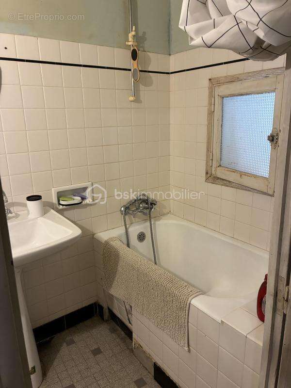 À vendre – Maison à Laure-Minervois (11) - photo 11