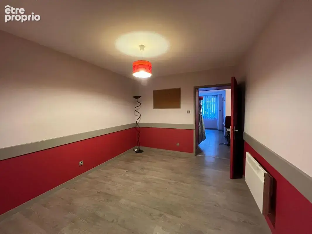 À vendre – rumilly centre (74150) - local avec potentiel de transformation en logement - photo 3