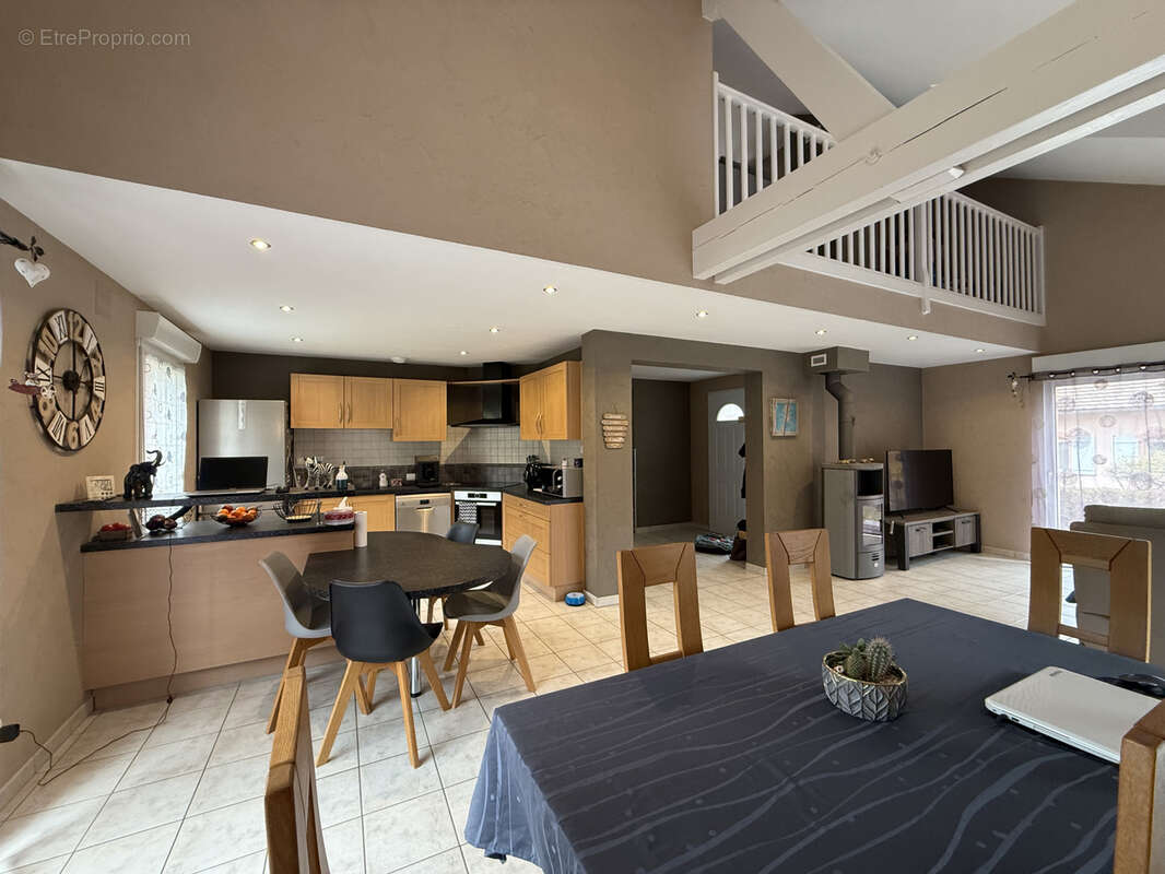 Maison à NOMPATELIZE