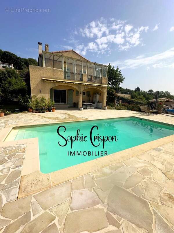 Maison à LES ADRETS-DE-L'ESTEREL