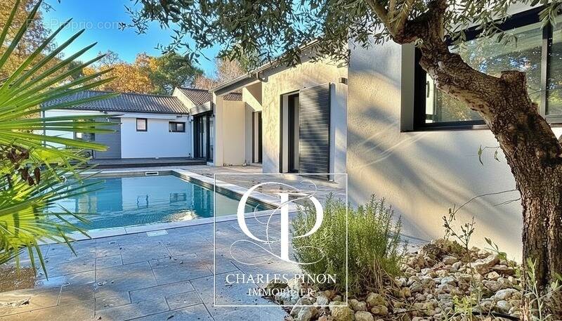 Maison à SAINT-CANNAT