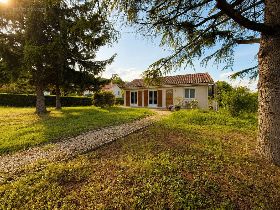 Maison à CHAVANAY