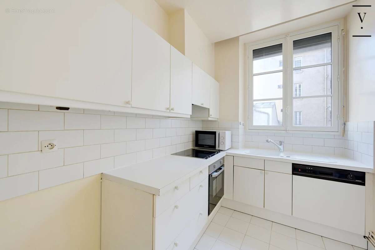 Appartement à PARIS-3E