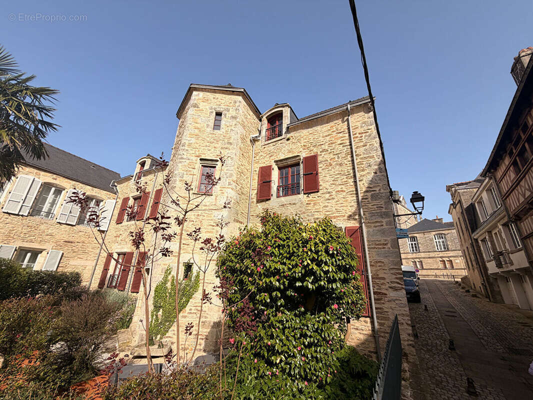 A vendre quimper historique appartement  duplex  jardin  parking - photo 4