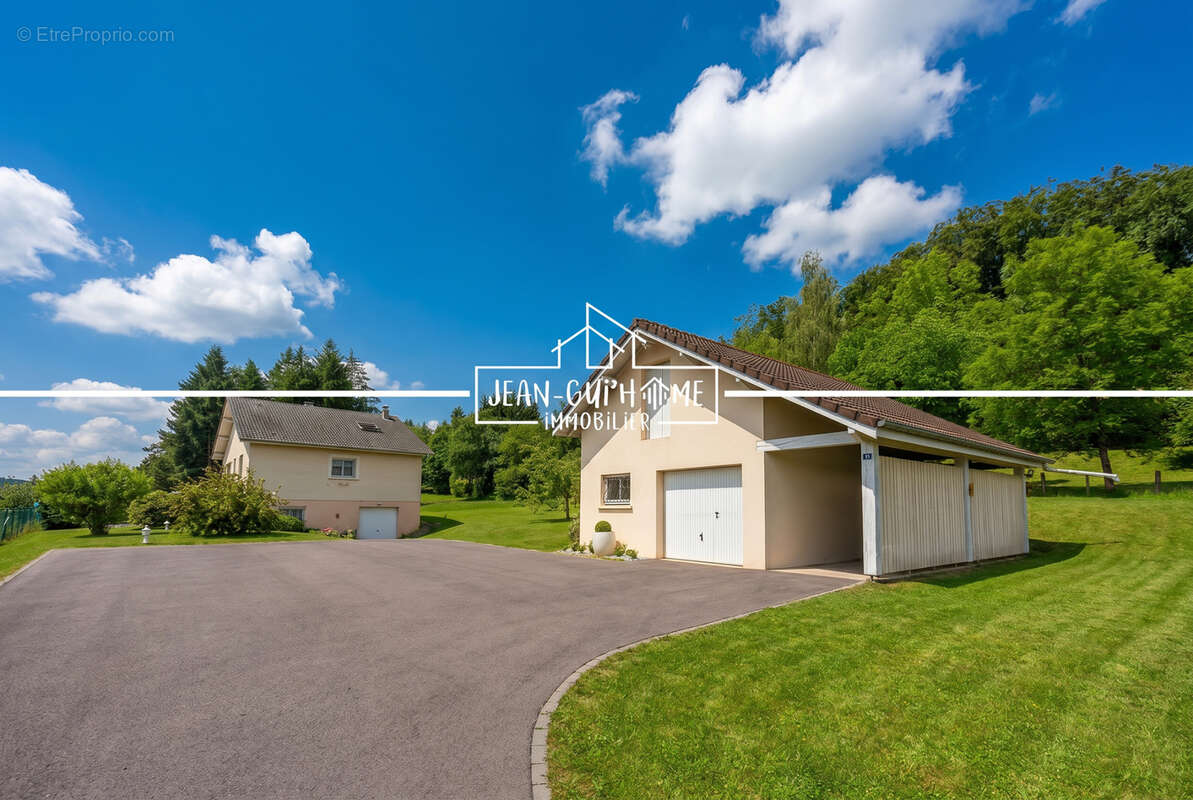 Maison - 163m2 - 5 chambres - 9059m2 de terrain - photo 3
