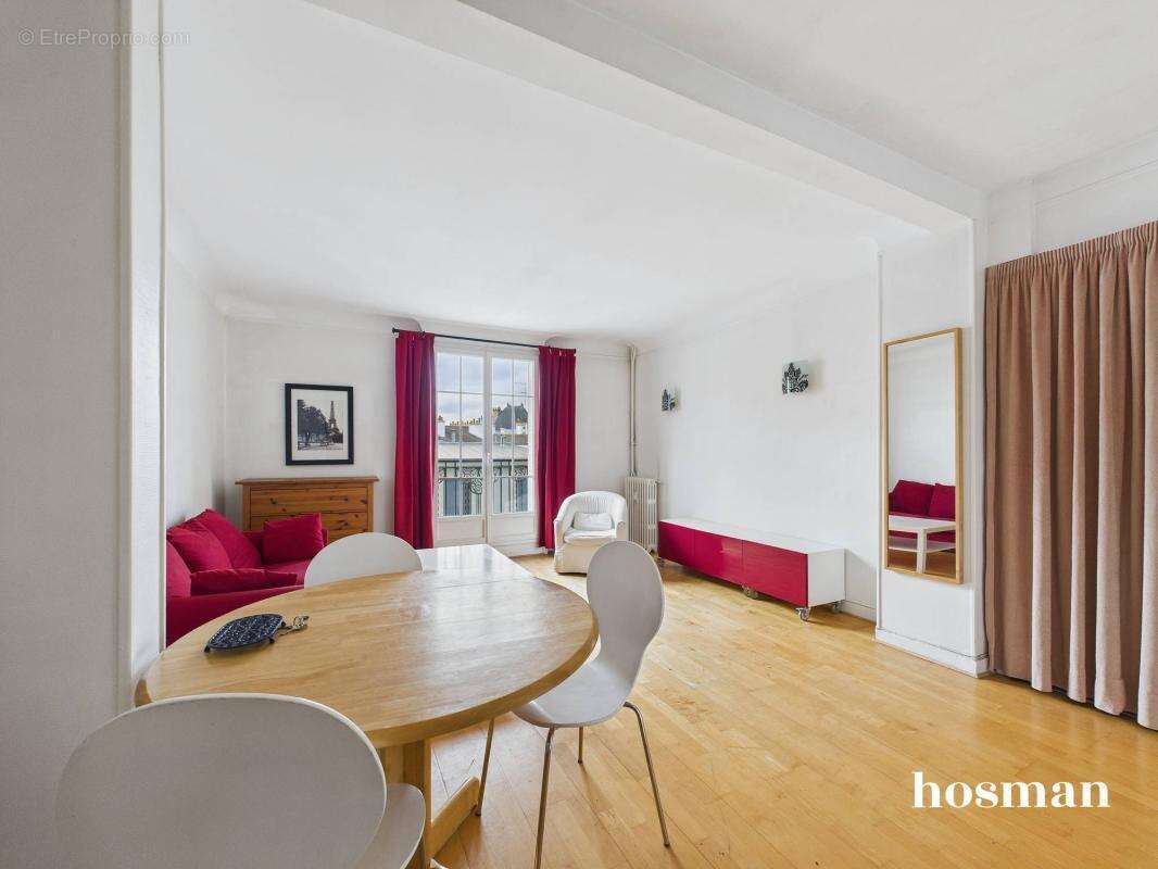 Appartement 2 pièces de 53 m² - Centre-ville de Vanves - Traversant et lumineux - Rue Louis Blanc - photo 2