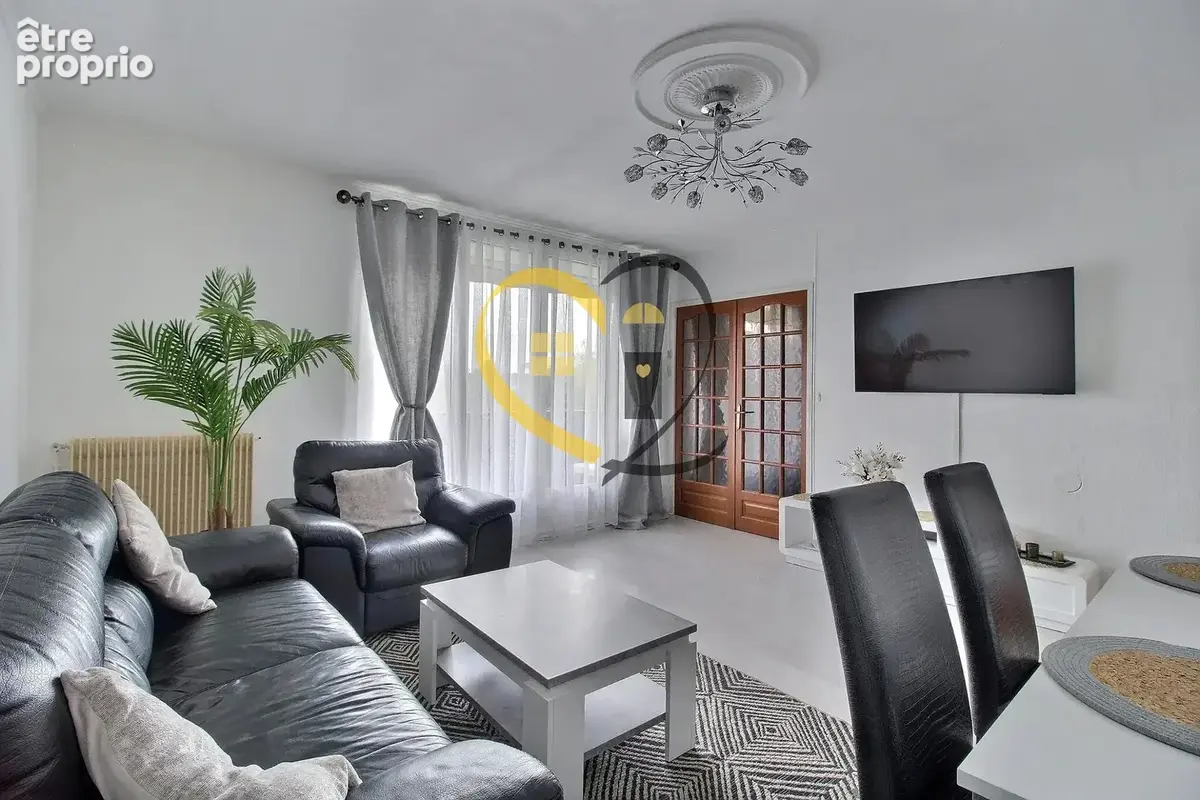 Appartement T4, 81m² - photo 2