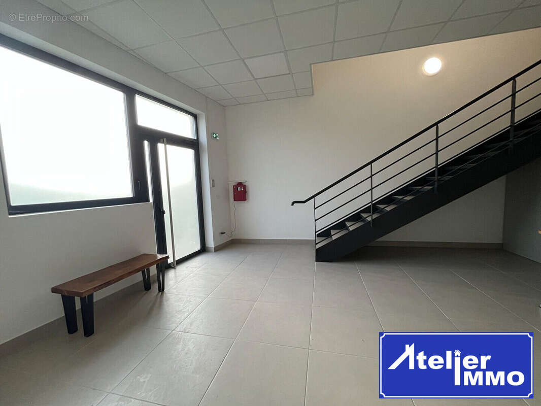 Commerce à MOISSY-CRAMAYEL