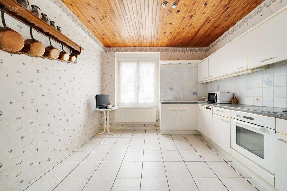 Photo 4 - Maison à BRIN-SUR-SEILLE