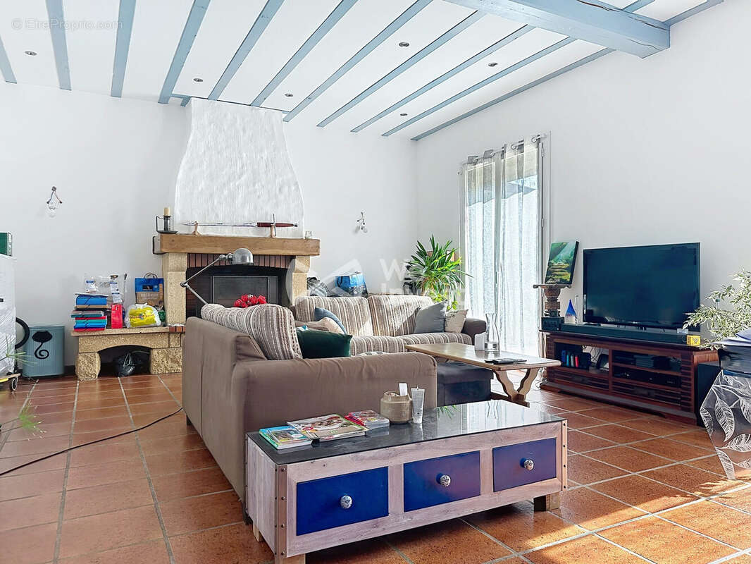 Maison à PARDIES
