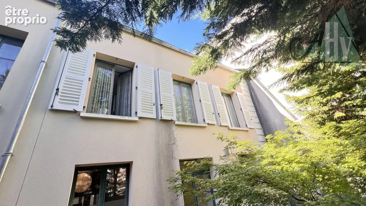 77 - MELUN Centre, Bel appartement F3 lumineux de 67 m2 environ - photo 2