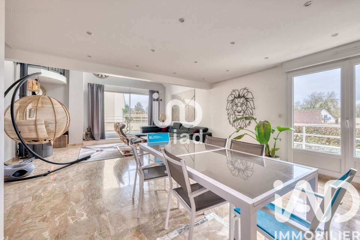 Photo 8 - Appartement à ESBLY