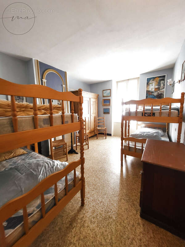 Caux - Charmante maison de village, 4 pièces, 2 chambres, située à 2 pas du centre du village, beau potentiel - photo 12