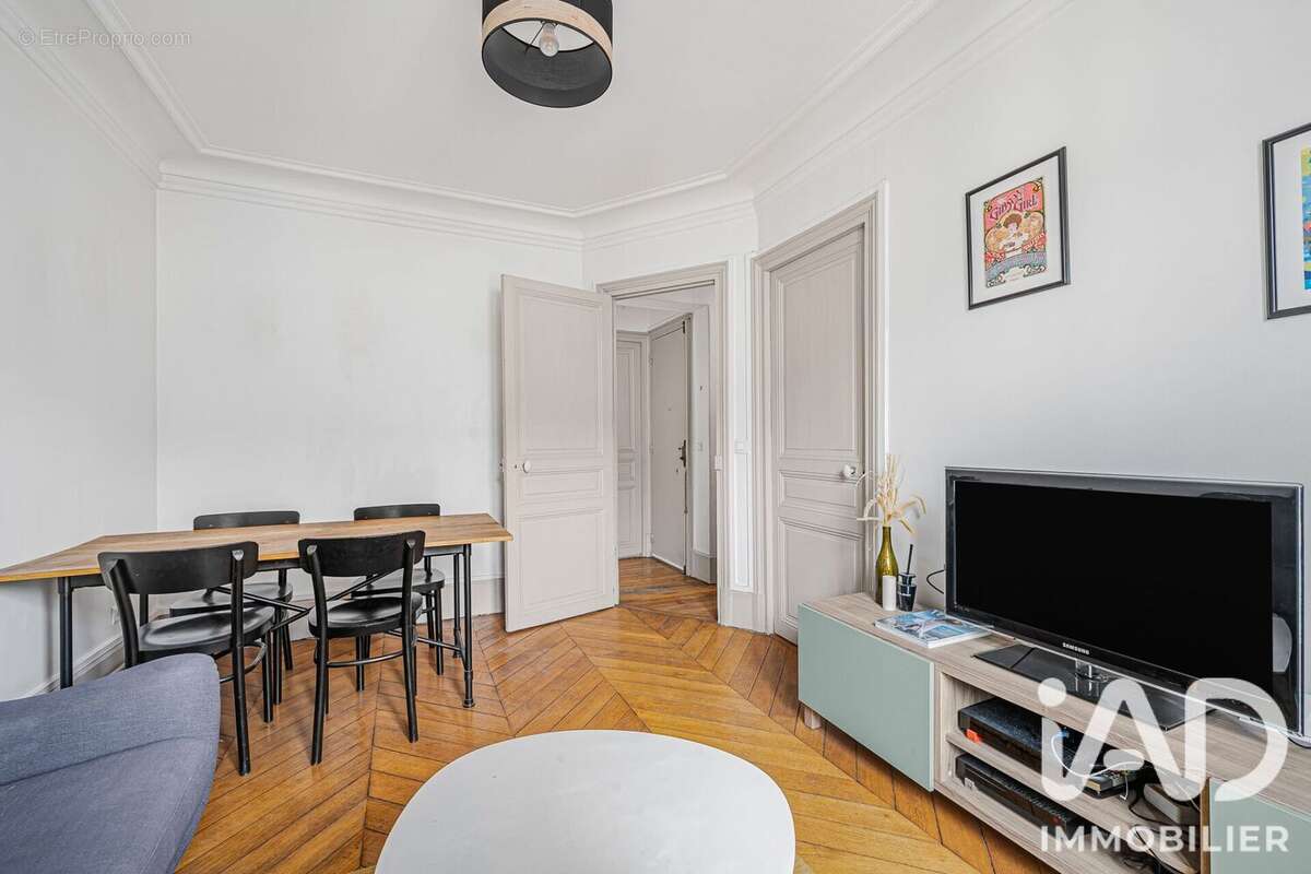 Appartement 36 m² à Clichy  - photo 2
