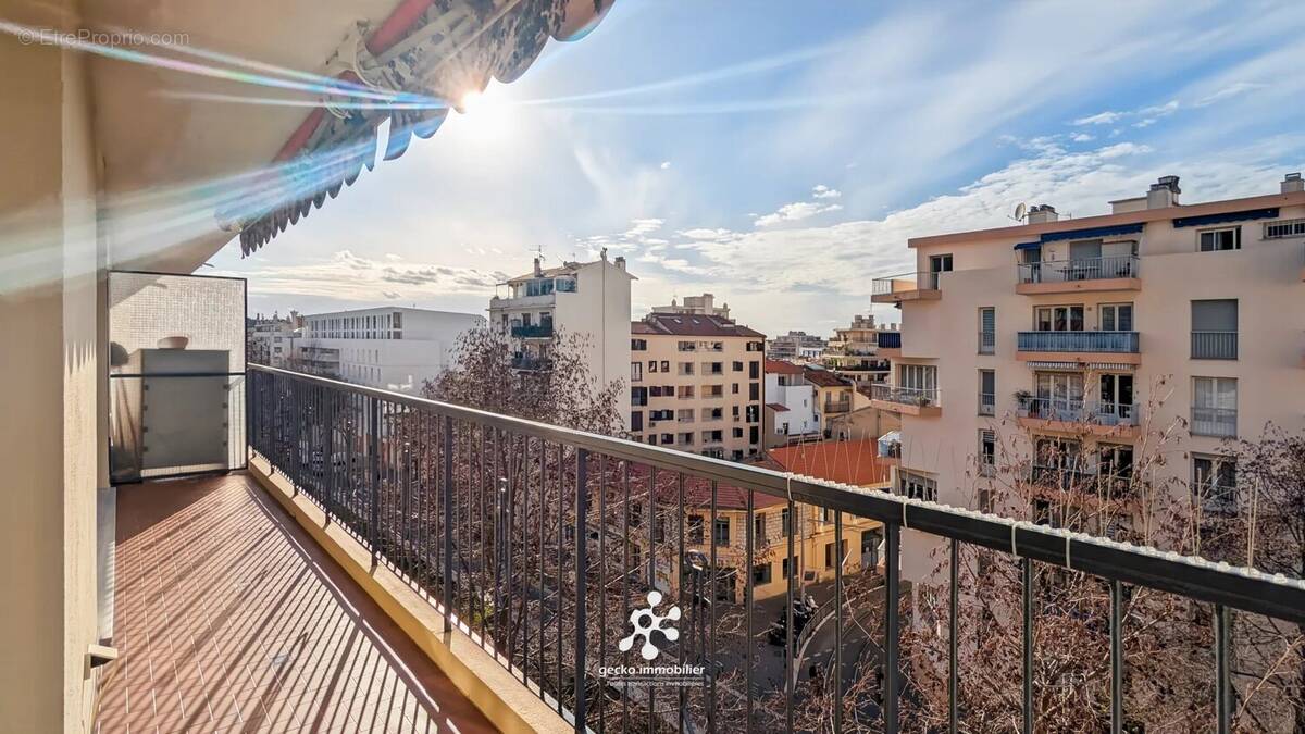 Appartement à NICE