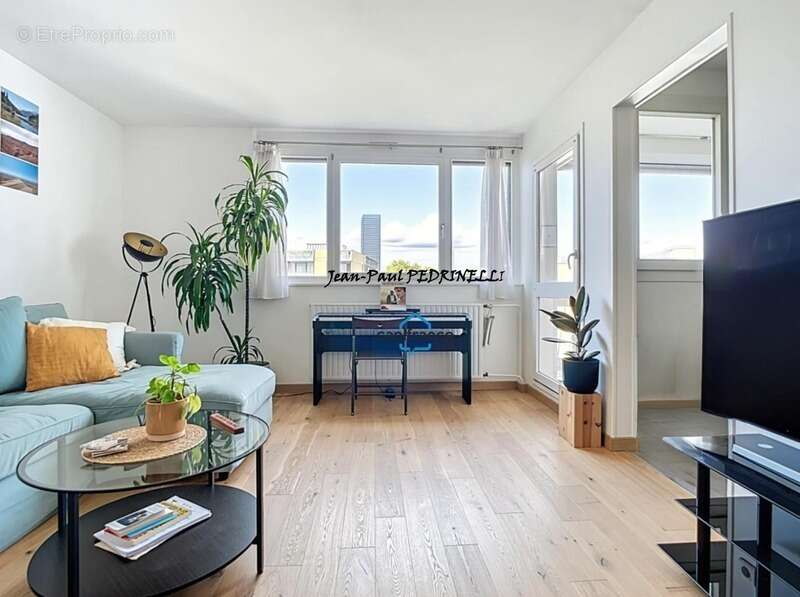 Appartement à LYON-3E