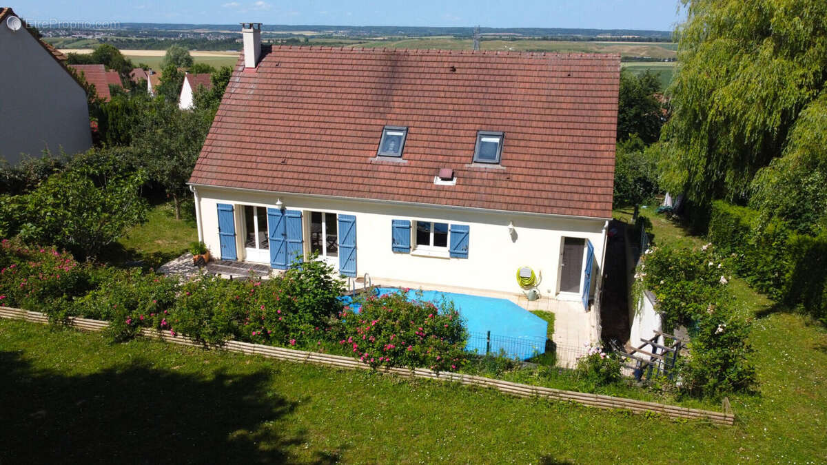 Maison à SAINT-GERMAIN-DE-LA-GRANGE