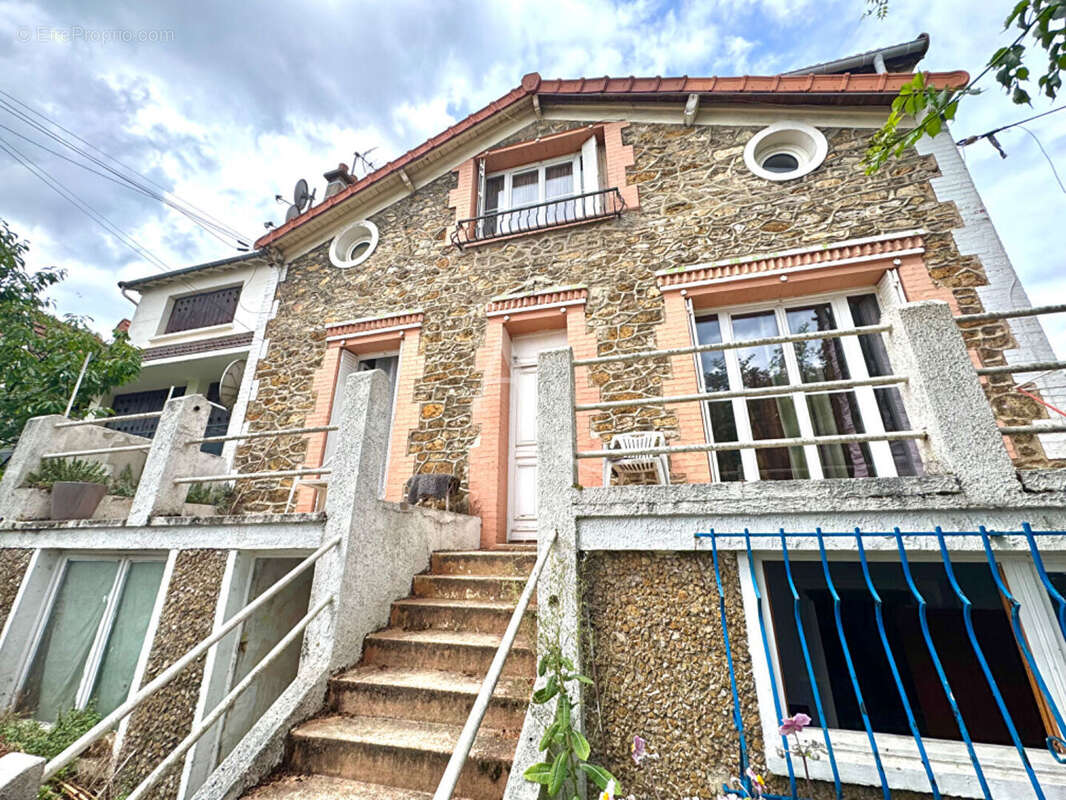 Maison à FONTENAY-SOUS-BOIS