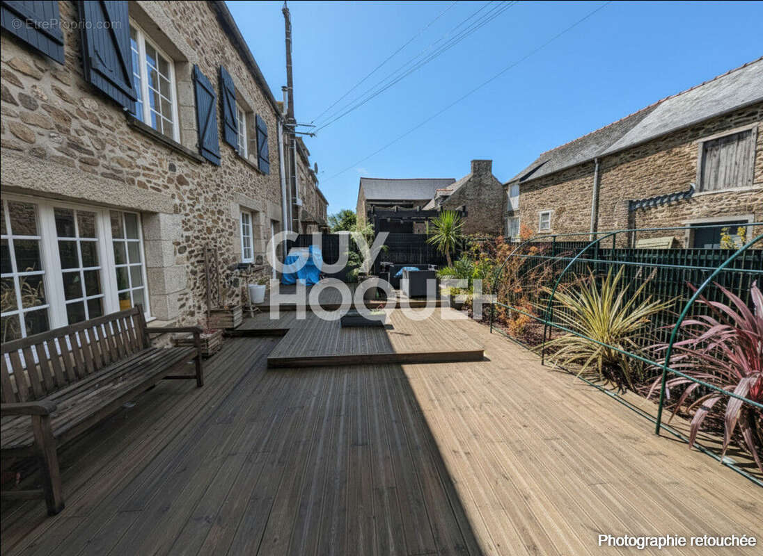 Maison à PLESLIN-TRIGAVOU