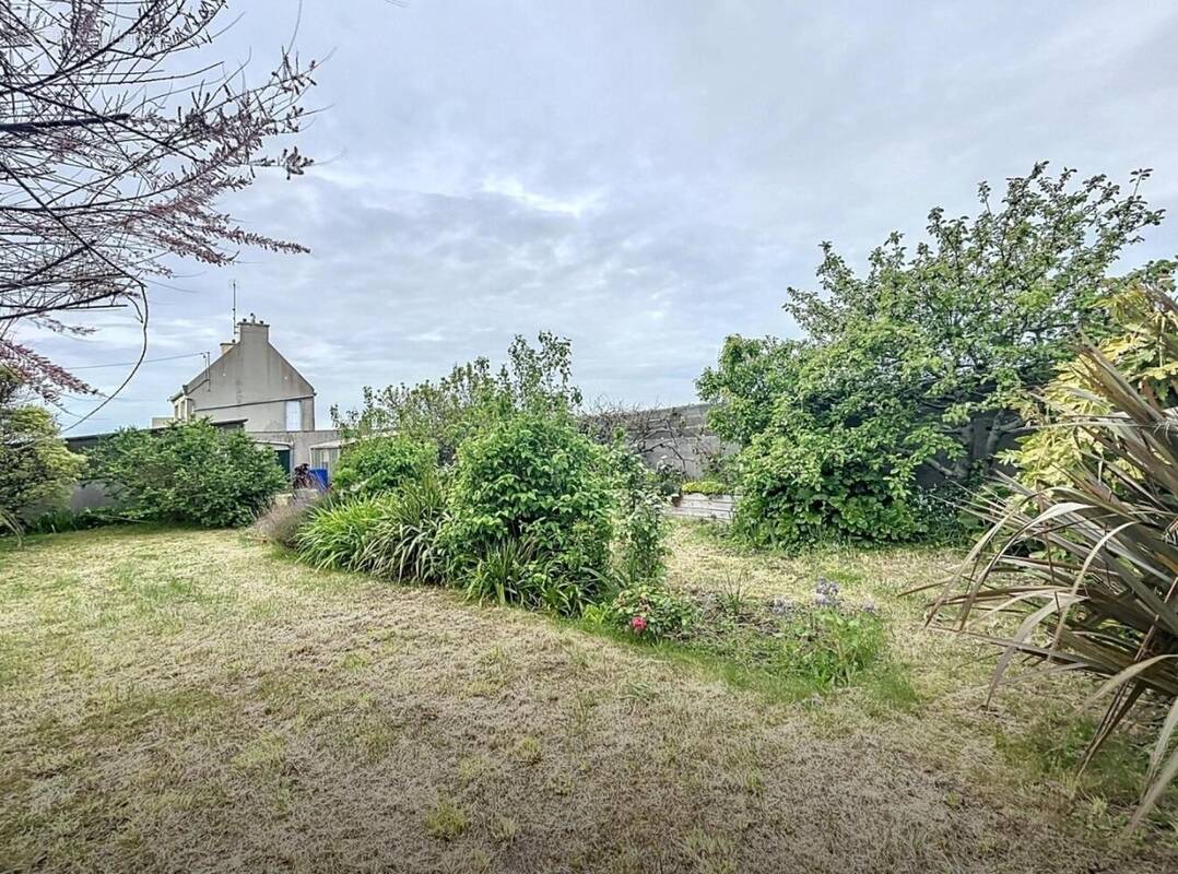 Photo 1 - Terrain à LAMPAUL-PLOUARZEL