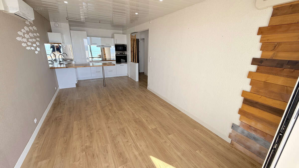 Appartement à CANDILLARGUES