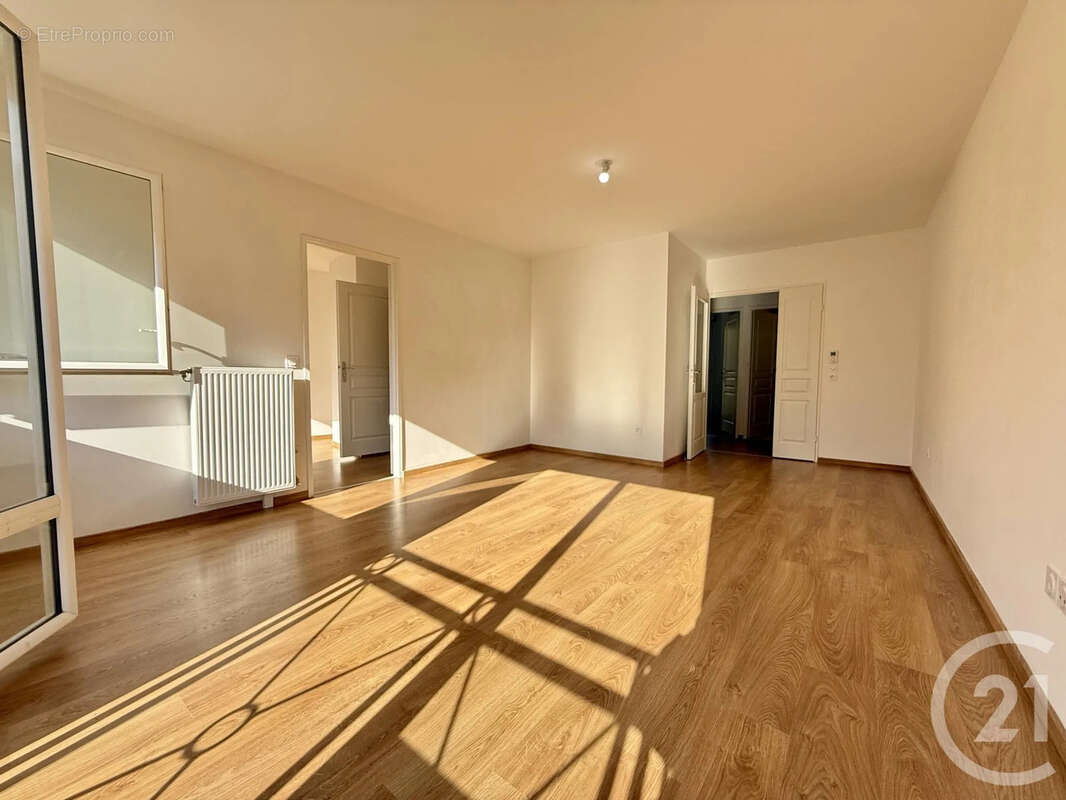 Appartement à FONTAINEBLEAU