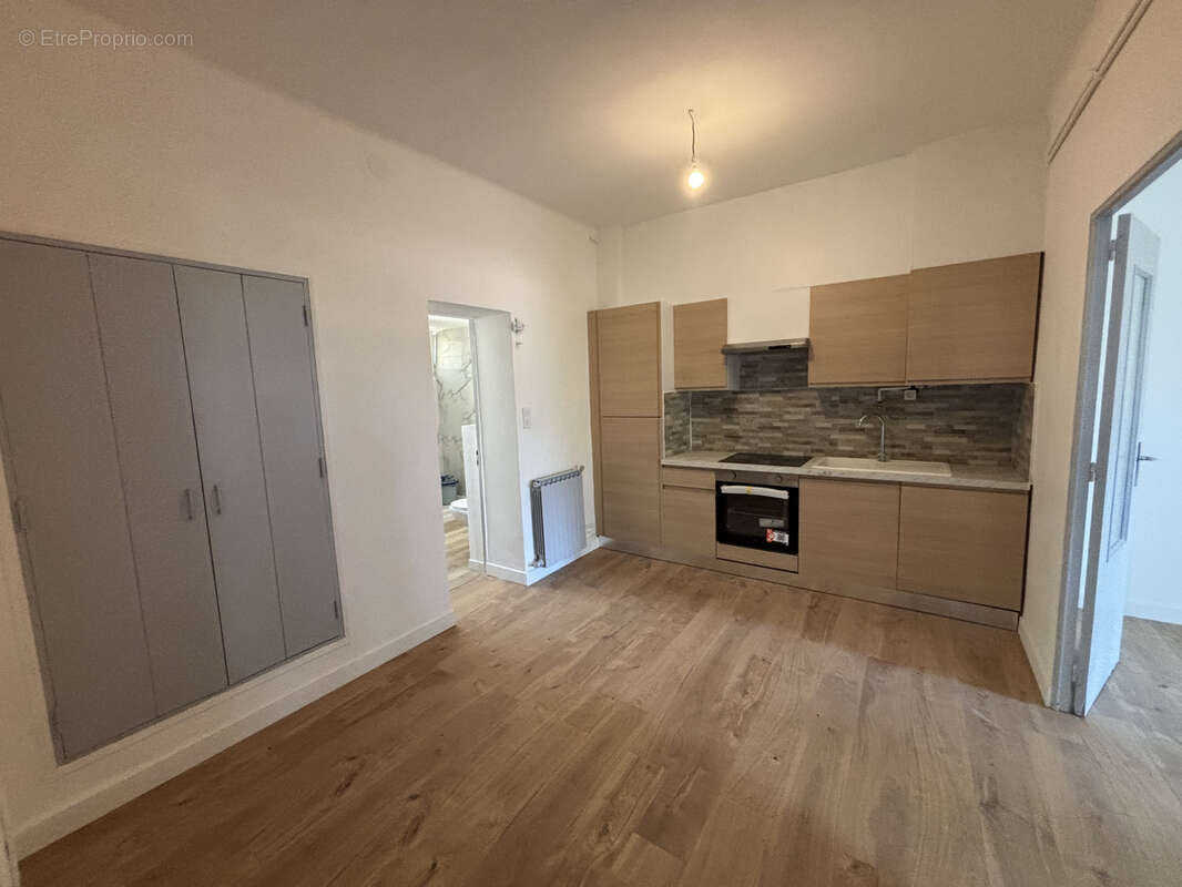 Exclusivité  Toulon La Loubière maison 146 m2 avec garage sur terrain piscinable - photo 4