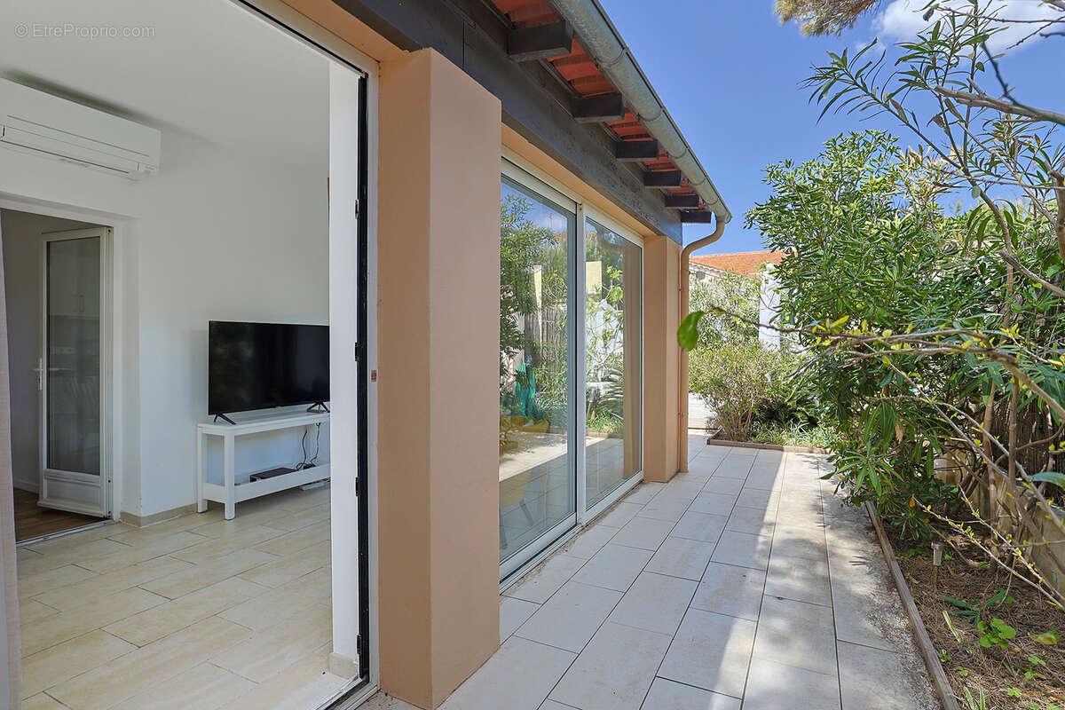 Appartement à HYERES