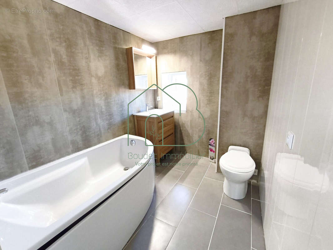 Maison 125 m² à Decazeville  - photo 7
