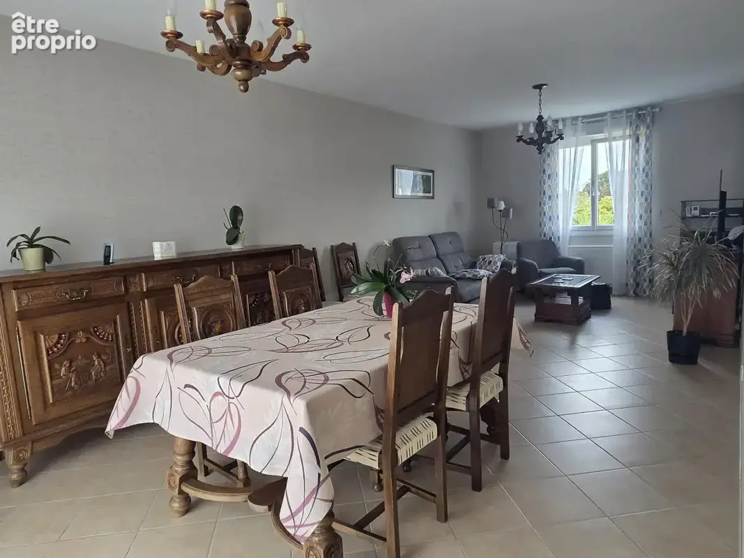 Maison 4 pièces 86 m² à vendre à Chateau-Gontier (53200) - photo 3