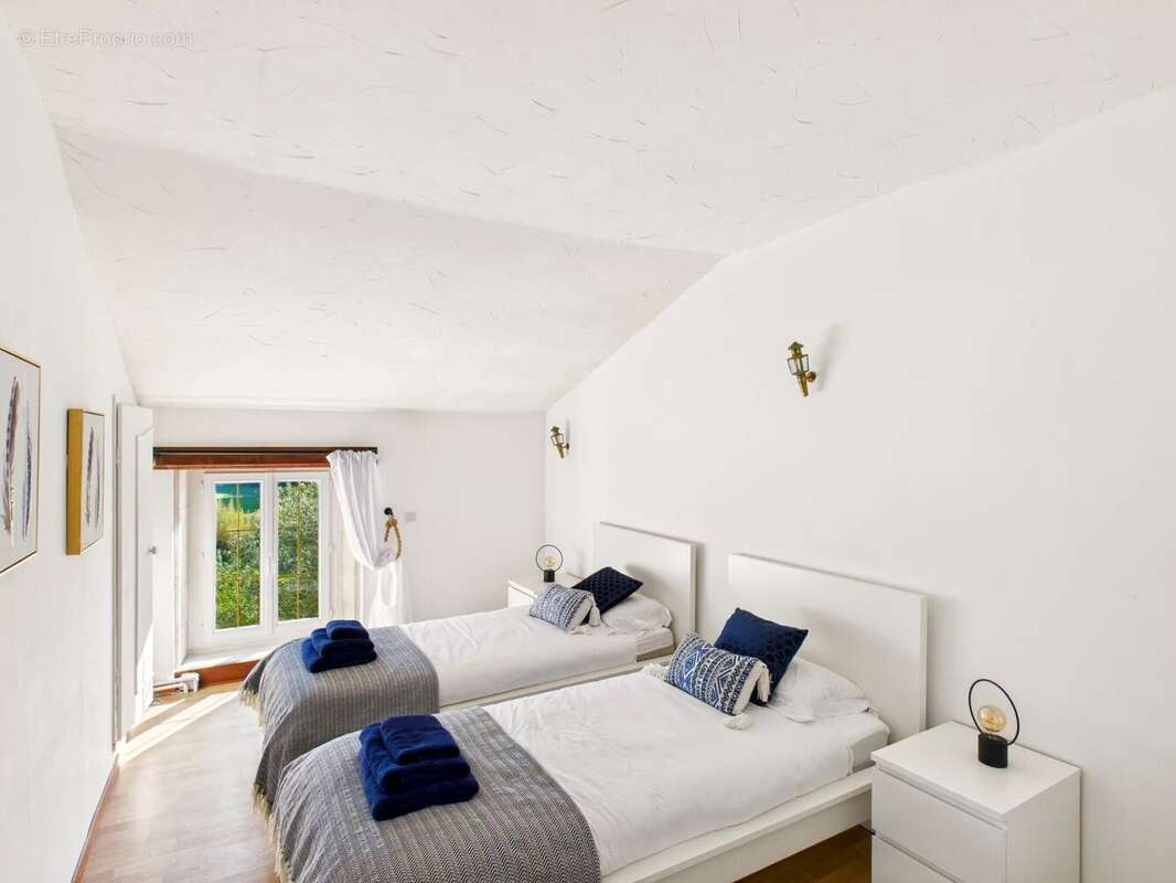 Maison à VILLEFAGNAN