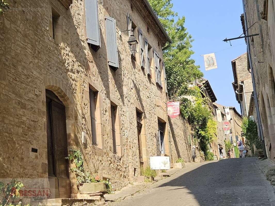 Maison à CORDES-SUR-CIEL