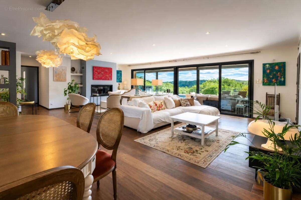 Maison contemporaine 242m2 avec piscine - photo 7
