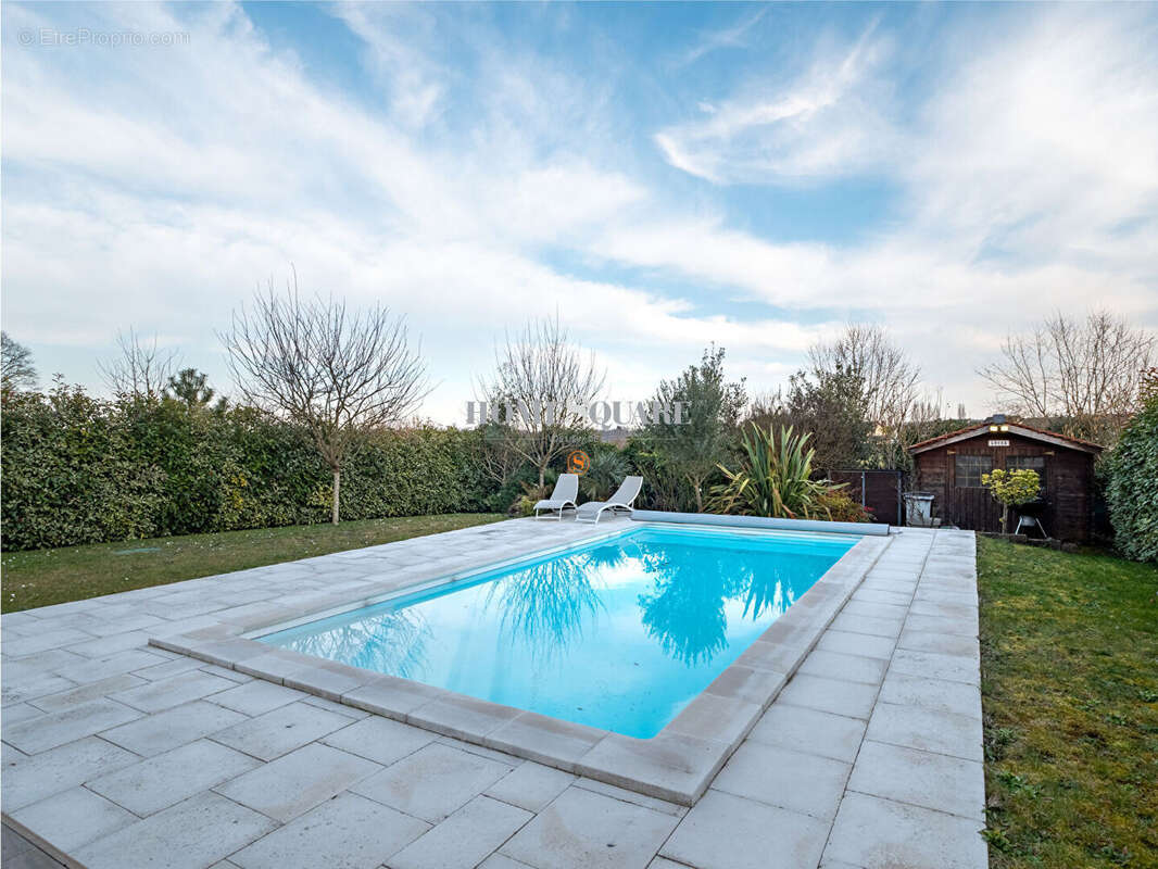 Maison à ORRY-LA-VILLE